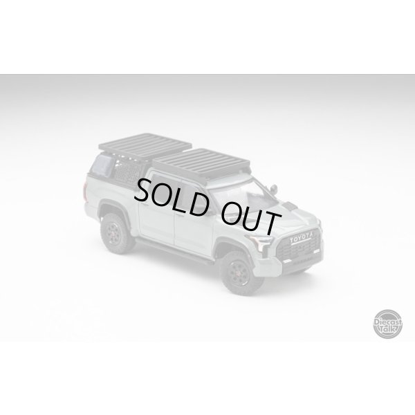 画像8: Gaincorp Products x Diecasttalk 1/64 Toyota Tundra TRD PRO Lunarlock with Roof Rack & Accessories