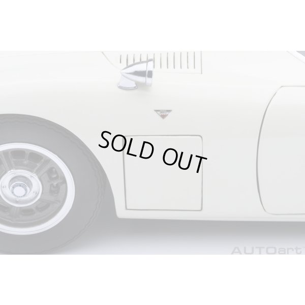 画像15: AUTOart 1/18 Toyota 2000GT 1967 (White)