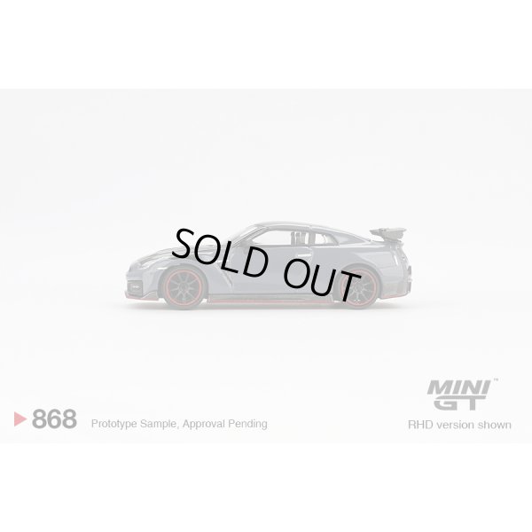 画像4: MINI GT 1/64 Nissan GT-R NISMO 2024 Nismo Stealth Gray (LHD)
