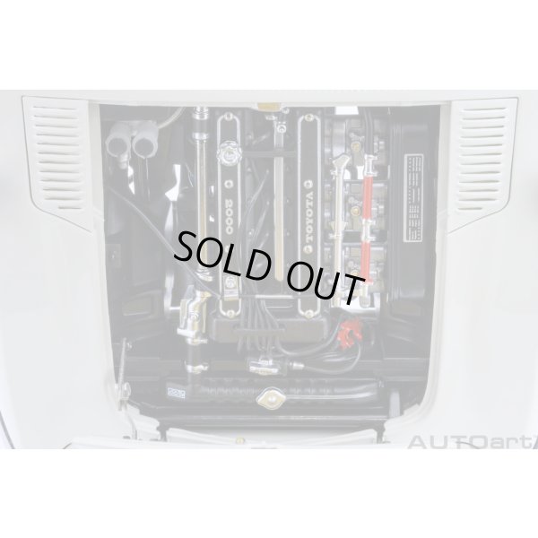 画像18: AUTOart 1/18 Toyota 2000GT 1967 (White)