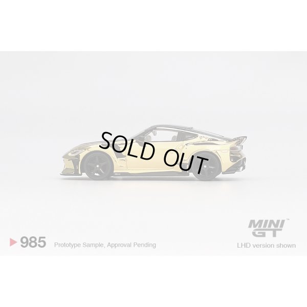 画像4: MINI GT 1/64 Nissan Z Veilside FFZ400 Gold Chrome (LHD)
