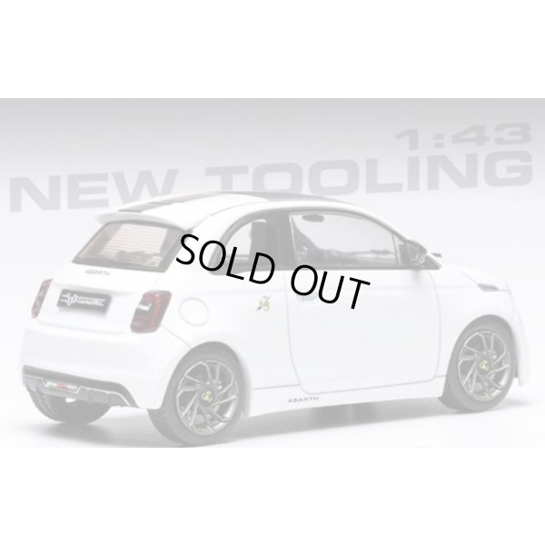 画像2: ixo 1/43 Fiat Abarth 500e 2024 White