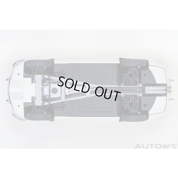 画像8: AUTOart 1/18 Toyota 2000GT 1967 (White)