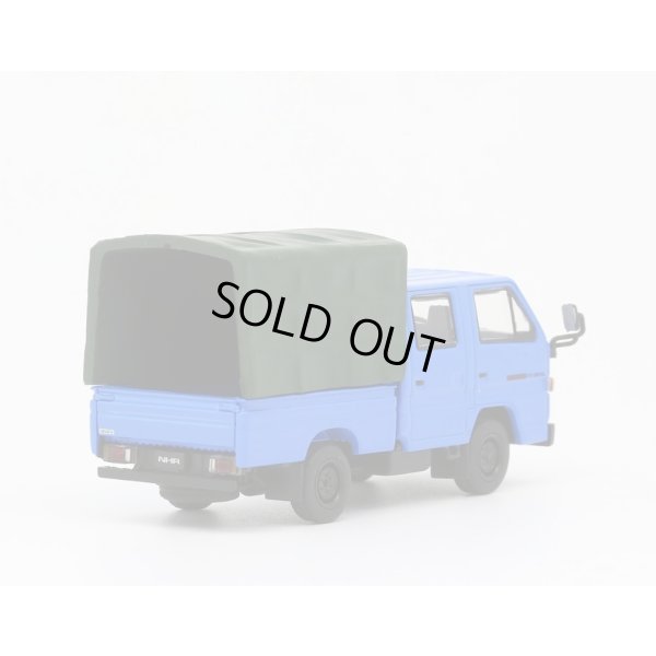 画像2: MODEL1 1/64 Isuzu NHR 1987 Blue LHD w/ Canvas