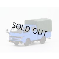 MODEL1 1/64 Isuzu NHR 1987 Blue LHD w/ Canvas