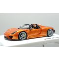 EIDOLON 1/43 Porsche 918 Spyder weissach package 2011 Arancio Pearl Limited 33 pcs.