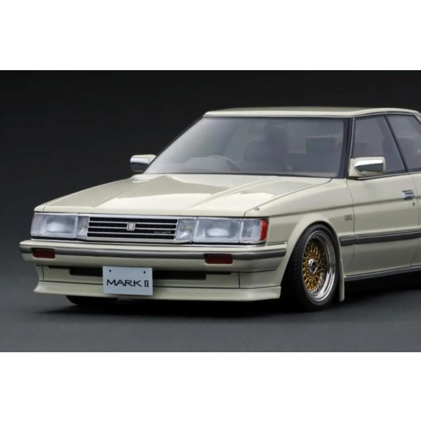 画像3: ignition model 1/18 Toyota MarkII Grande Limited (GX71) Pearl White