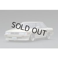 ignition model 1/18 Toyota MarkII Grande (GX71) Pearl White/Gold