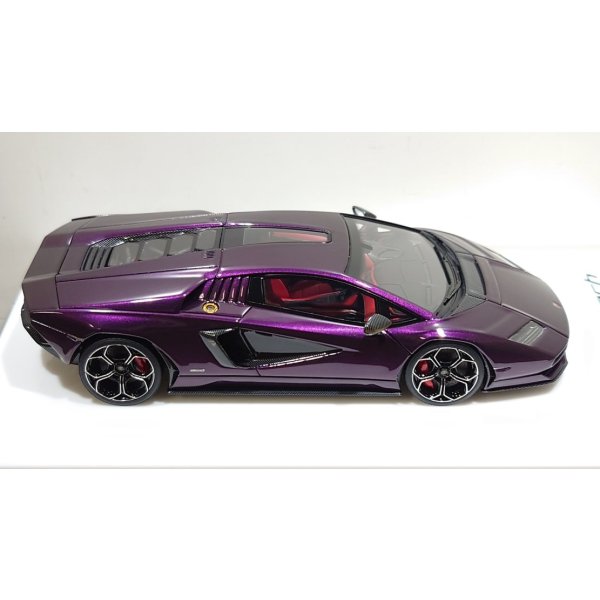 画像8: EIDOLON 1/43 Lamborghini Countach LPI 800-4 2022 Alba Cielo Limited 33 pcs.