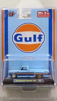 M2 Machines 1/64 1978 Chevrolet Silverado 30 Custom Gulf Blue
