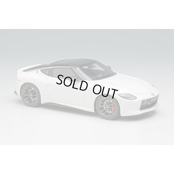 画像5: EIDOLON 1/43 NISSAN Fairlady Z "Version ST" 2025 Brilliant White Pearl/Super Black Limited Edition 50 pcs.