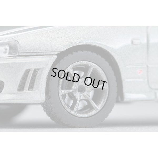 画像8: TOMYTEC 1/64 Limited Vintage NEO Nissan Skyline 2-Door Sports Coupe 25GT TURBO with Optional Parts (Silver) 2000