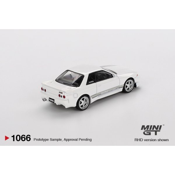 画像2: MINI GT 1/64 Nissan Skyline GT-R R32 Veilside Combat C-I White (RHD)