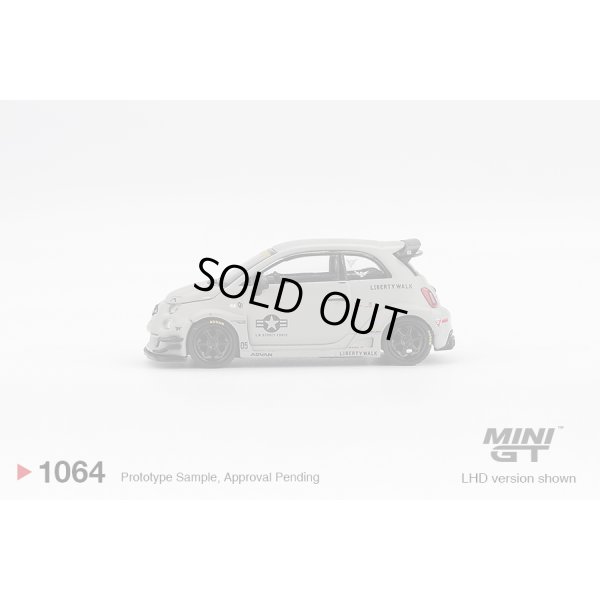 画像4: MINI GT 1/64 Abarth 595 LB-WORKS x Abarth Works Fighters (LHD)