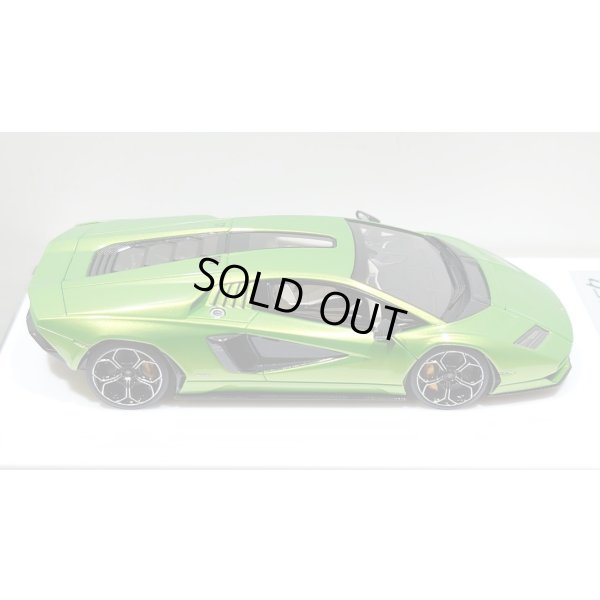 画像8: EIDOLON 1/43 Lamborghini Countach LPI 800-4 2022 Giallo Verde Pearl Limited 35 pcs.