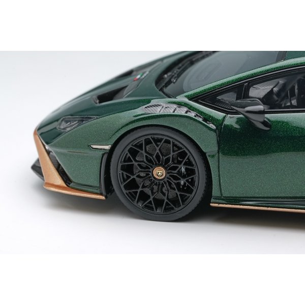 画像8: EIDOLON 1/43 Lamborghini Huracan STO 2021 Verde Hydra / Gold Limited 60 pcs.