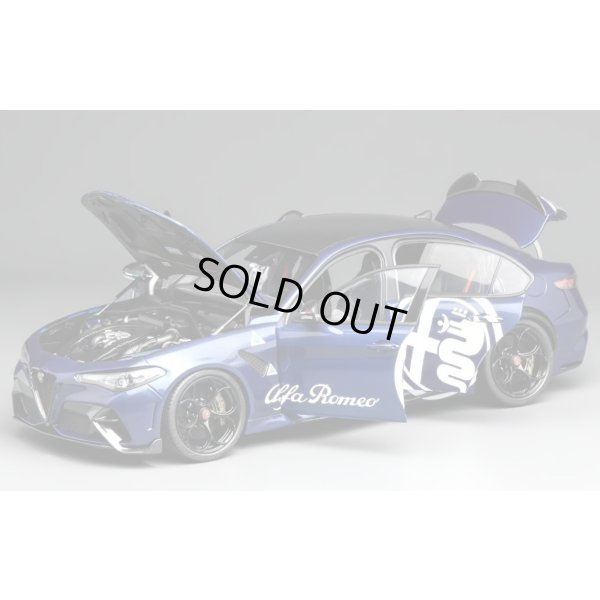 画像2: MOTORHELIX 1/18 Alfa Romeo GTA Misano Blue