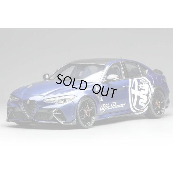 画像3: MOTORHELIX 1/18 Alfa Romeo GTA Misano Blue