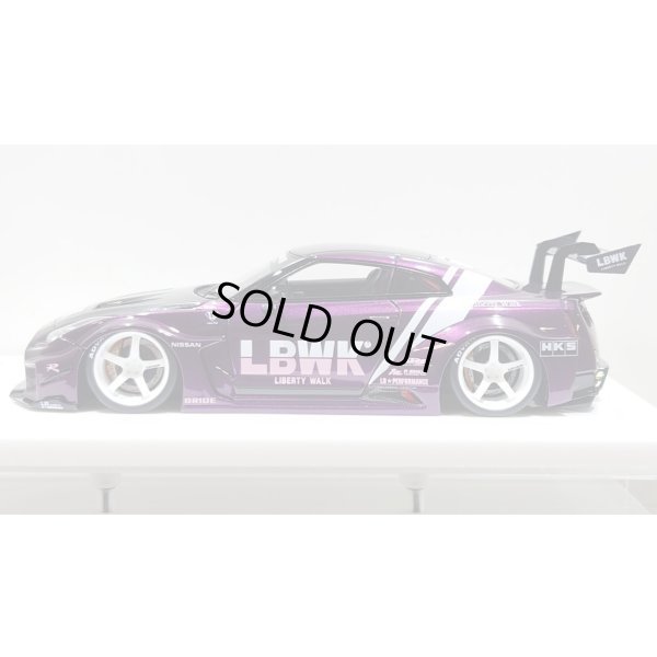 画像2: EIDOLON 1/43 LB Silhouette WORKS GT 35GT-RR (GT Wing Version) Alba Cielo Limited 32 pcs.