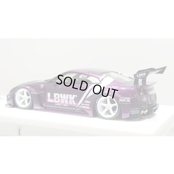 画像3: EIDOLON 1/43 LB Silhouette WORKS GT 35GT-RR (GT Wing Version) Alba Cielo Limited 32 pcs.