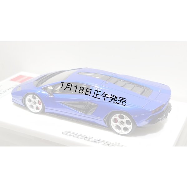 画像13: EIDOLON 1/43 Lamborghini Countach LPI 800-4 2022 Lobellia Blue Limited 32 pcs.