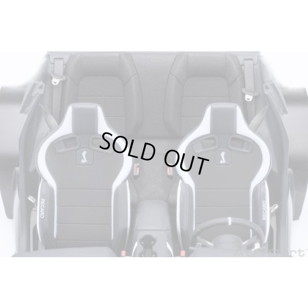 画像15: AUTOart 1/18 Ford Mustang Shelby GT500 (Green with White Stripes)