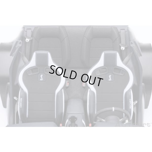 画像15: AUTOart 1/18 Ford Mustang Shelby GT500 (White with Black Stripes)