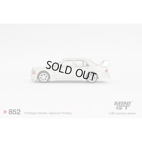 画像4: MINI GT 1/64 Mercedes-Benz 190E 2.5-16 Evolution II Astral Silver (LHD) [Blister Packaging]