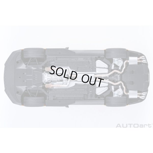 画像8: AUTOart 1/18 Ford Mustang Shelby GT500 (Orange with Black Stripes)