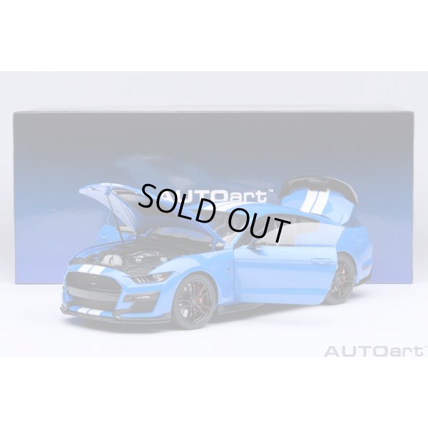 画像21: AUTOart 1/18 Ford Mustang Shelby GT500 (Blue with White Stripes)