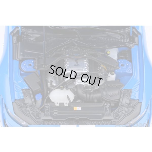 画像12: AUTOart 1/18 Ford Mustang Shelby GT500 (Blue with White Stripes)