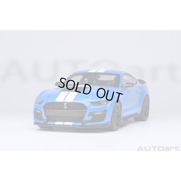 画像19: AUTOart 1/18 Ford Mustang Shelby GT500 (Blue with White Stripes)