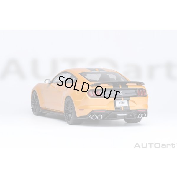 画像20: AUTOart 1/18 Ford Mustang Shelby GT500 (Orange with Black Stripes)