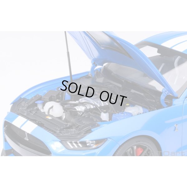 画像11: AUTOart 1/18 Ford Mustang Shelby GT500 (Blue with White Stripes)