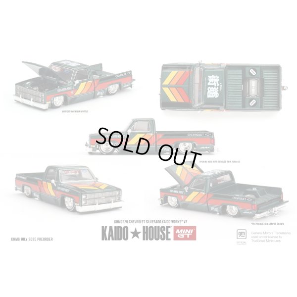 画像1: KAIDO HOUSE x MINI GT 1/64 Chevrolet Silverado KAIDO WORKS V3 (LHD)