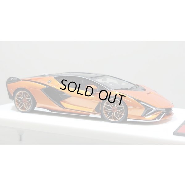 画像5: EIDOLON 1/43 Lamborghini Sian FKP 37 2019 with Stripe Arancio Pearl Limited 33 pcs.