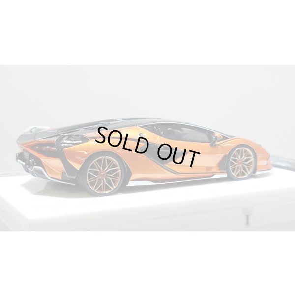 画像7: EIDOLON 1/43 Lamborghini Sian FKP 37 2019 with Stripe Arancio Pearl Limited 33 pcs.