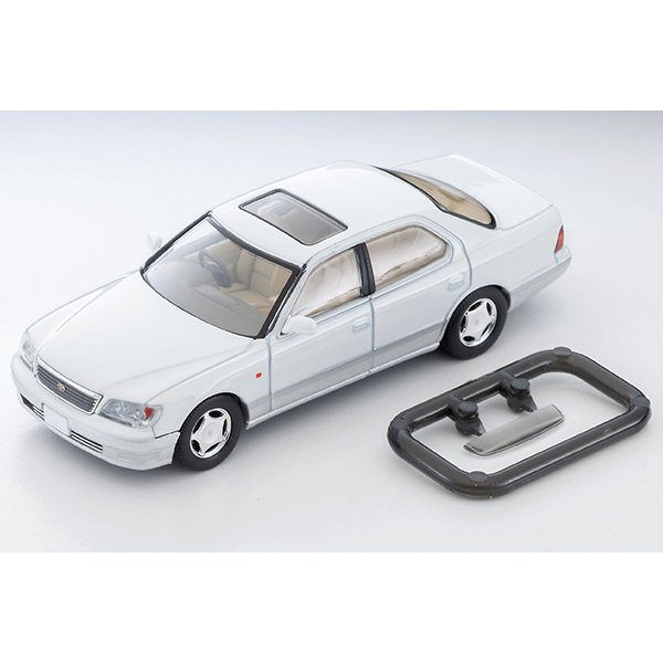 画像9: TOMYTEC 1/64 Limited Vintage NEO Toyota Celsior C Spec F Package (Pearl White/Silver) 1997