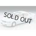 TOMYTEC 1/64 Limited Vintage NEO Toyota Celsior C Spec F Package (Pearl White/Silver) 1997