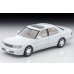 画像1: TOMYTEC 1/64 Limited Vintage NEO Toyota Celsior C Spec F Package (Pearl White/Silver) 1997 (1)