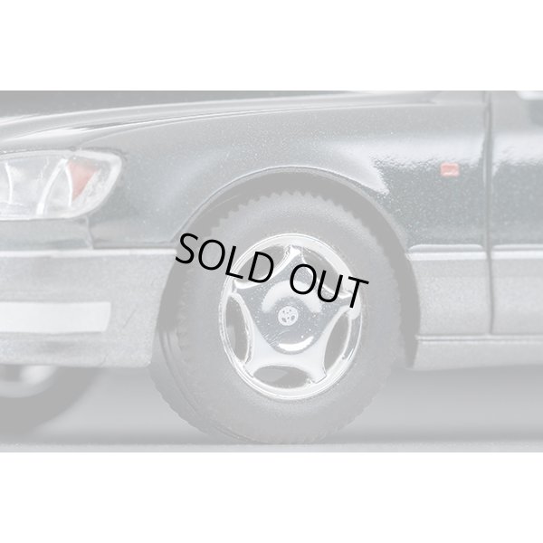 画像7: TOMYTEC 1/64 Limited Vintage NEO Toyota Celsior C Spec F Package (Green/Gray) 1997