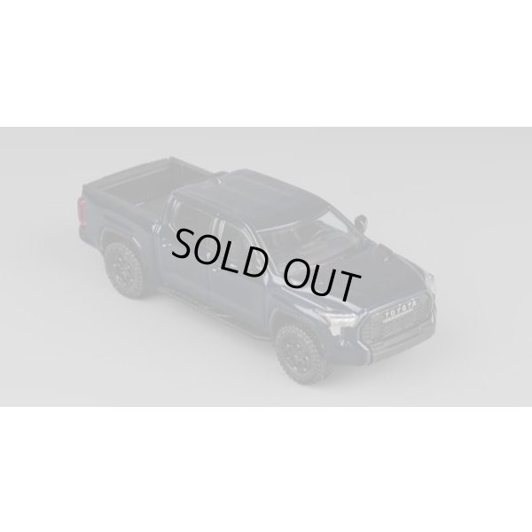 画像1: CM Model 1/64 Toyota Tundra Metallic Blue