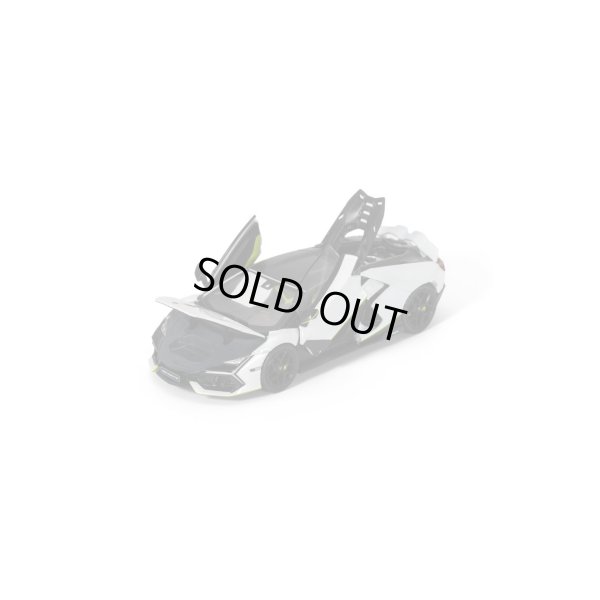 画像3: HUNG HING TOYS 1/64 Lamborghini Revuelto Arena White