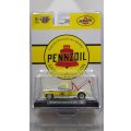 M2 Machines 1/64 1975 GMC Sierra Grande 15 Tow Truck Pennzoil Safe Lubrication livery