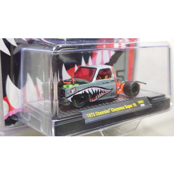 画像2: M2 Machines 1/64 1973 Chevrolet(R) Cheyenne Super 10 - "PFC. HYDE"