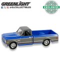 GREEN LiGHT EXCLUSIVE 1/64 1972 Chevy Cheyenne C10 Short Bed - Electric Blue and Gunmetal Gray
