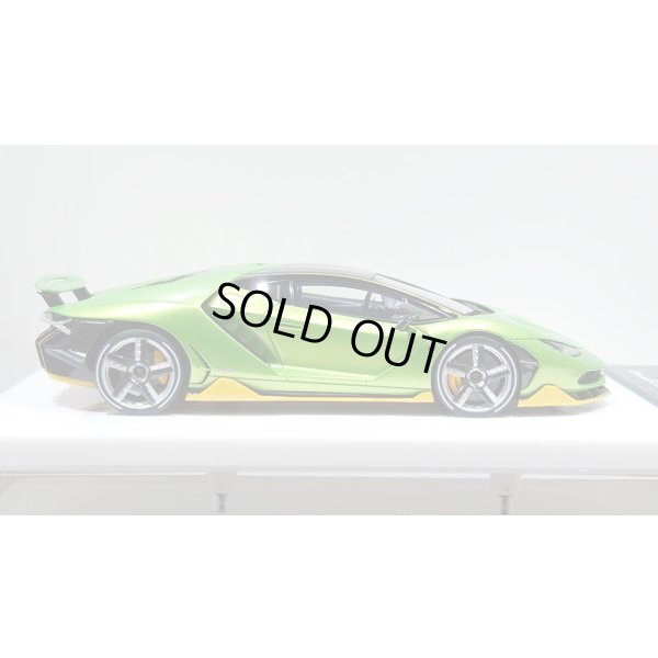 画像6: EIDOLON 1/43 Lamborghini Centenario LP770-4 2016 Rear Wing up Giallo Verde Pearl Limited 32 pcs.