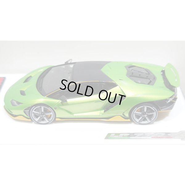 画像4: EIDOLON 1/43 Lamborghini Centenario LP770-4 2016 Rear Wing up Giallo Verde Pearl Limited 32 pcs.