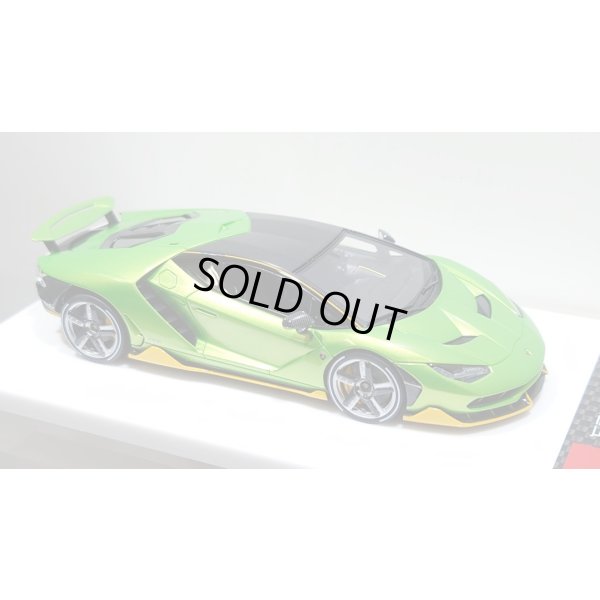 画像11: EIDOLON 1/43 Lamborghini Centenario LP770-4 2016 Rear Wing up Giallo Verde Pearl Limited 32 pcs.