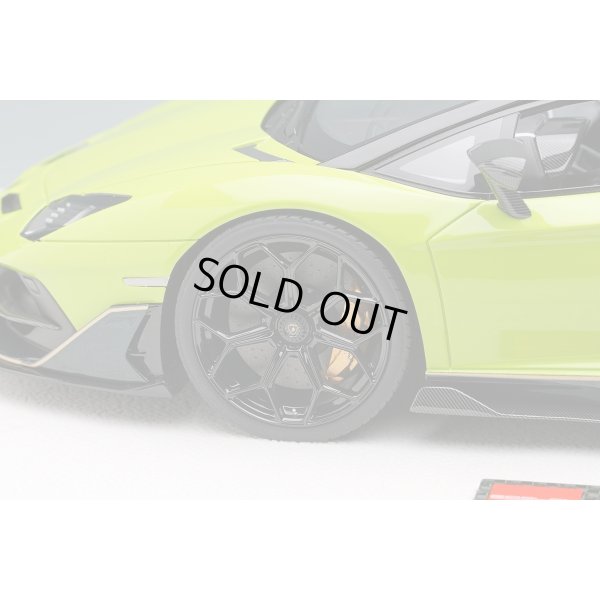 画像9: EIDOLON 1/18 Lamborghini Aventador SVJ Roadster 2020 Ad Personam 2-tone paint Verde Scandal / Verde Hydra Limited 70 pcs.